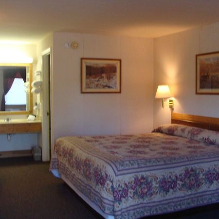 Chatuge Mountain Inn Elf Екстер'єр фото